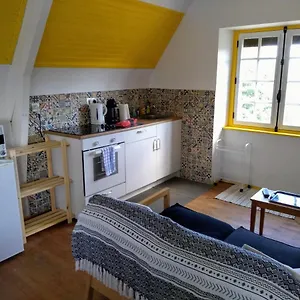  Appartement Roz Melen France
